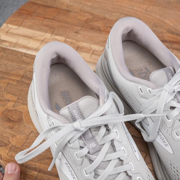 Brooks Womens Ghost 15 1203801B112 Gray Running Shoes Sneakers Size 8.5 Training - Picture 8 of 11